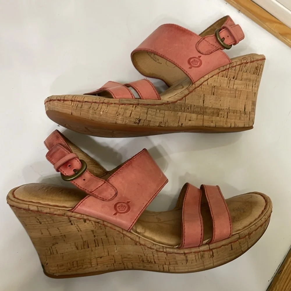 Born‎ Amabel Salmon Pink Leather Wedge Sandals Heel Summer Womens Size 7